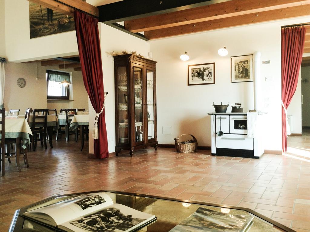 Отель Agriturismo Anna Caterina Кастельнуово-дель-Гарда Номер фото